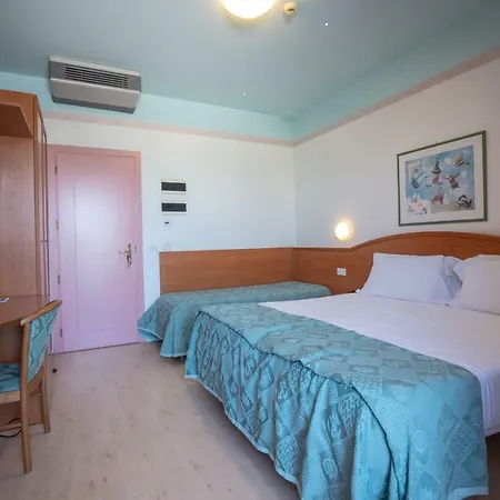 Lungomare 4*